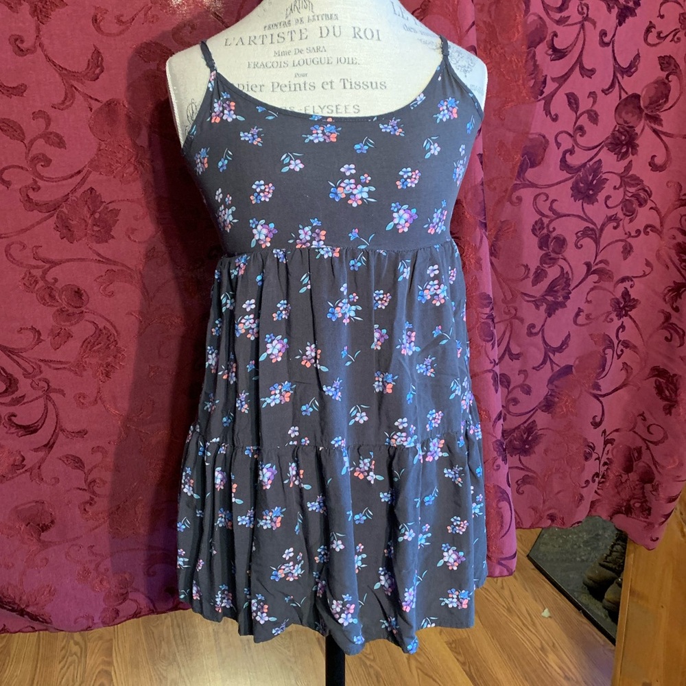 2 mini dresses - Picture 4 of 6